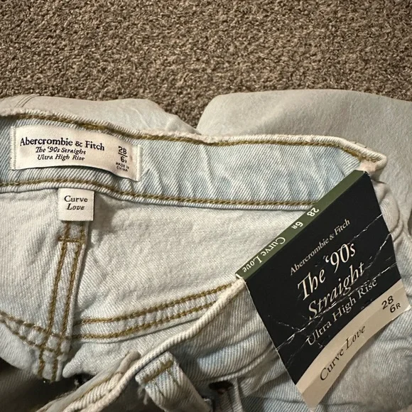 Abercrombie and fitch straight leg jeans - Picture 3 of 5